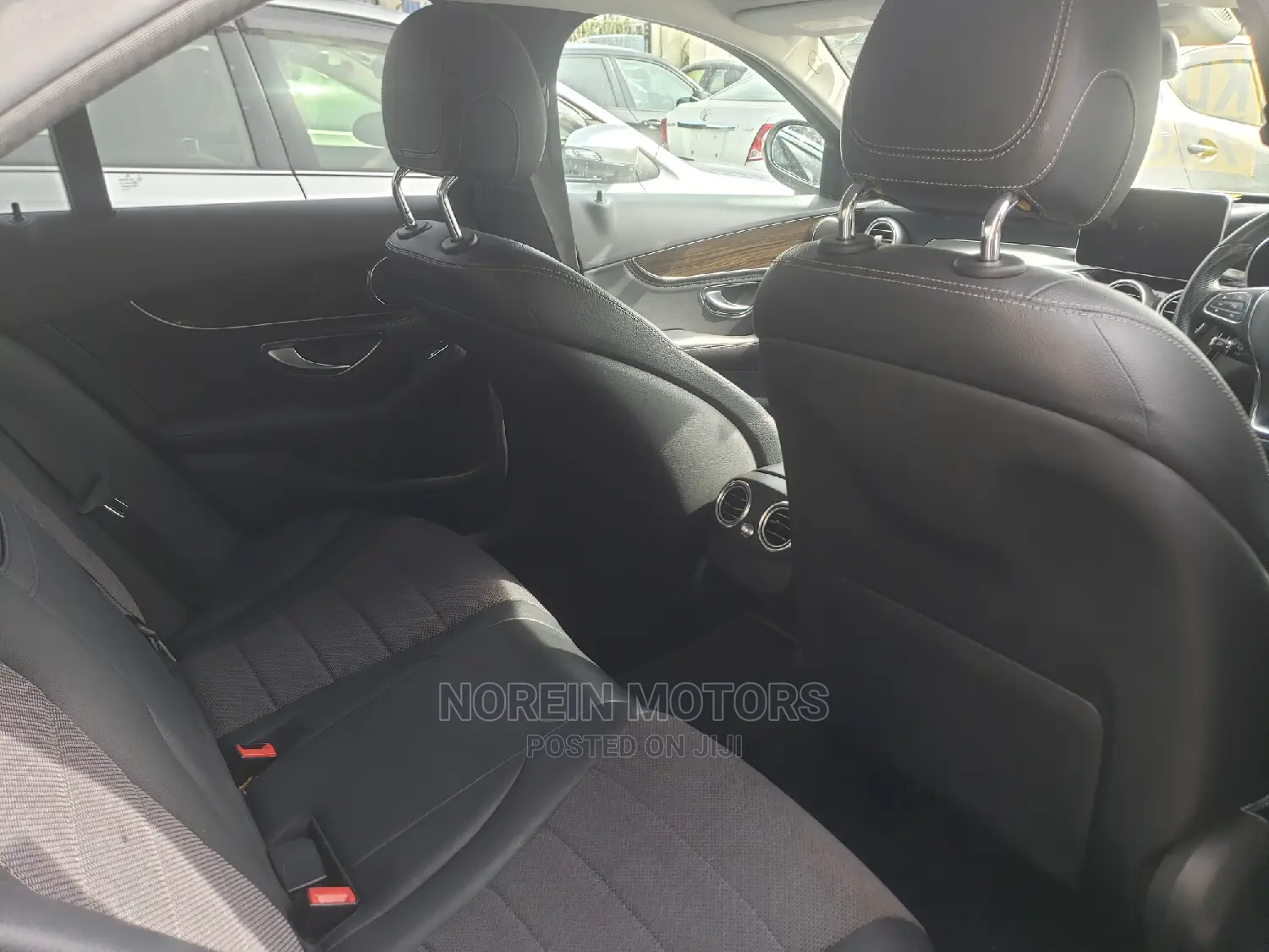 Mercedes-Benz C200 2014 White