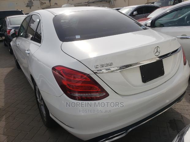 Mercedes-Benz C200 2014 White - thumbnail 6