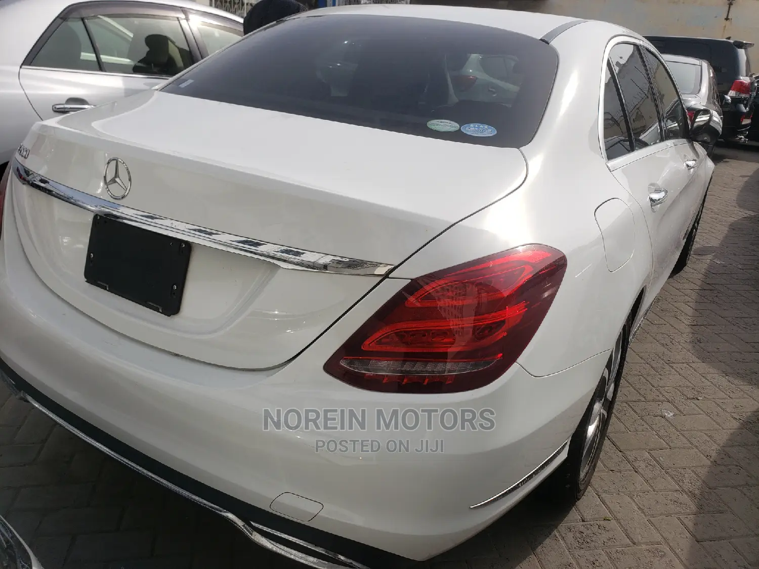 Mercedes-Benz C200 2014 White