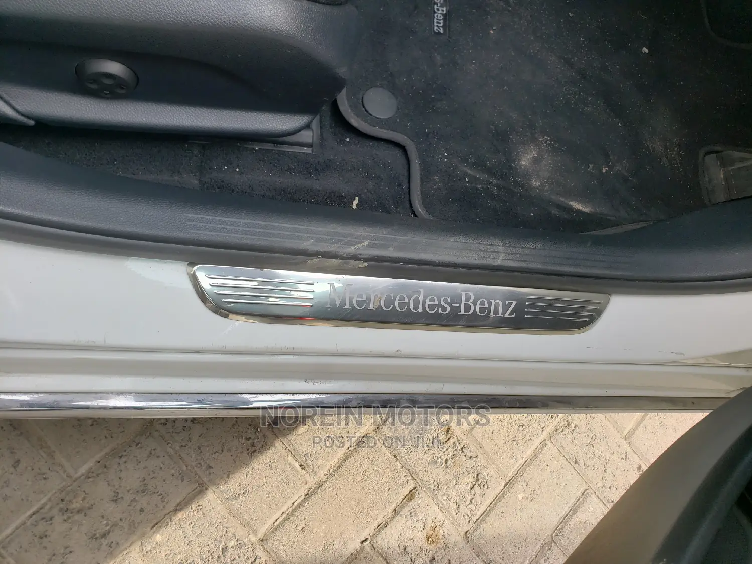 Mercedes-Benz C200 2014 White