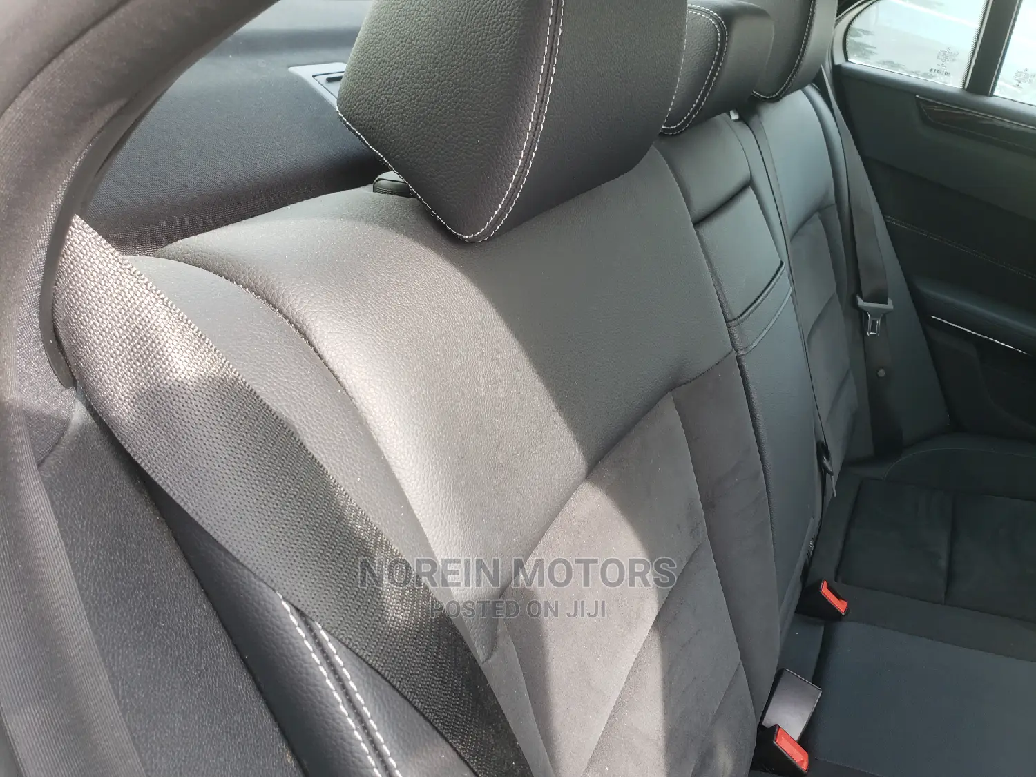 Mercedes-Benz E250 2014 SV Premium Teal