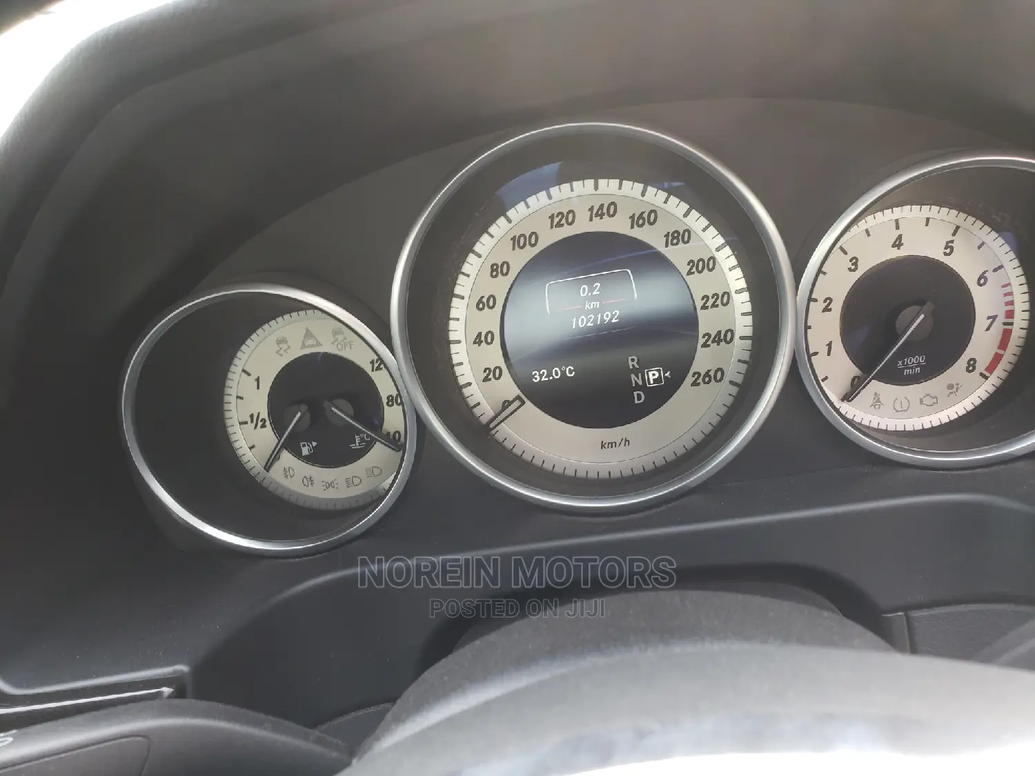 Mercedes-Benz E250 2014 SV Premium Teal