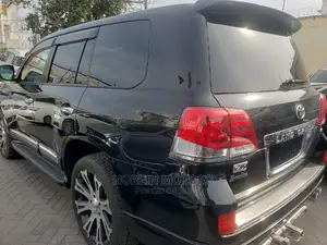 Toyota Land Cruiser 2014 Teal