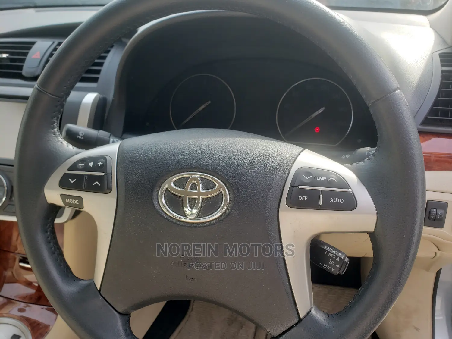 Toyota Premio 2014 Blue