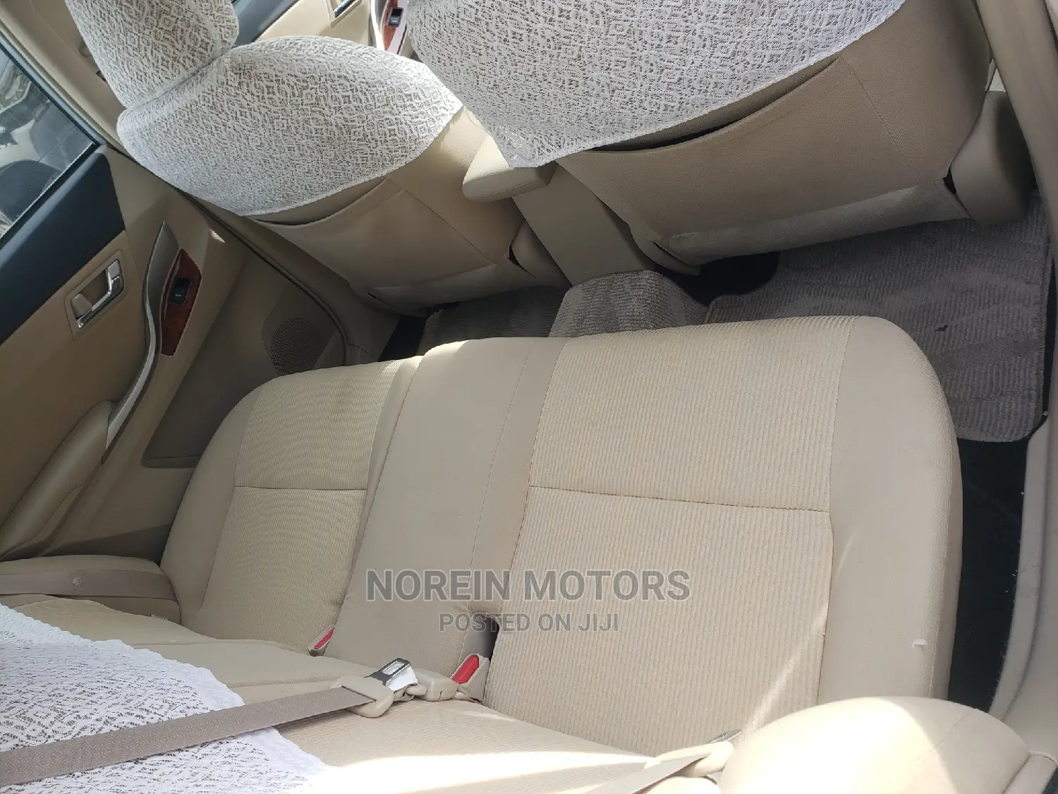 Toyota Premio 2014 Blue