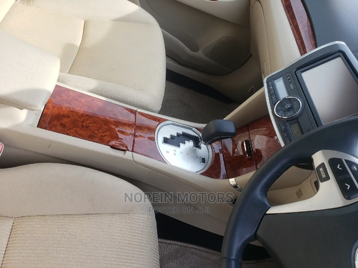 Toyota Premio 2014 Blue