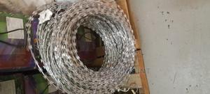 Galvanized Razor Wire - thumbnail 2