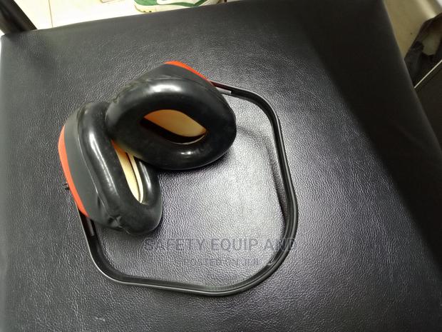 Ear Muffs Available in Stock - thumbnail 3