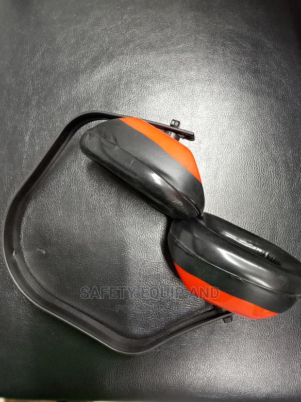 Earmuffs-Earprotection-Strong and Durable - thumbnail 2