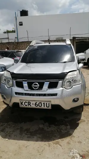 Nissan X-Trail 2012 2.0 Petrol XE Silver