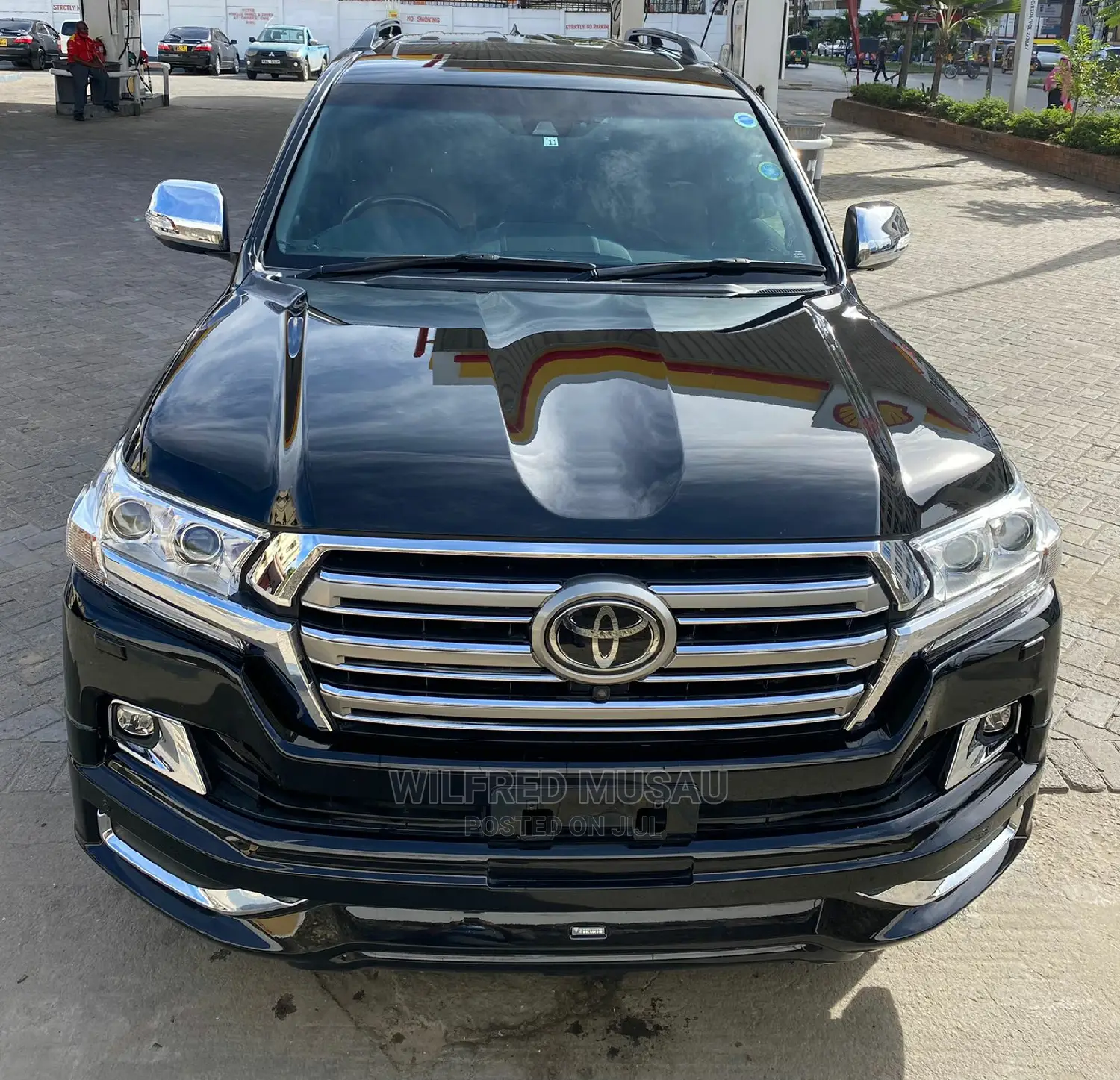 Toyota Land Cruiser 2016 Black