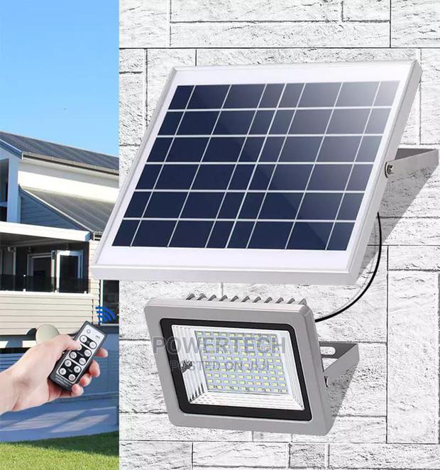 Solar Flood Light -200 Watts - main view