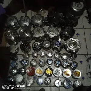 Toyota Prado Wheel Cups