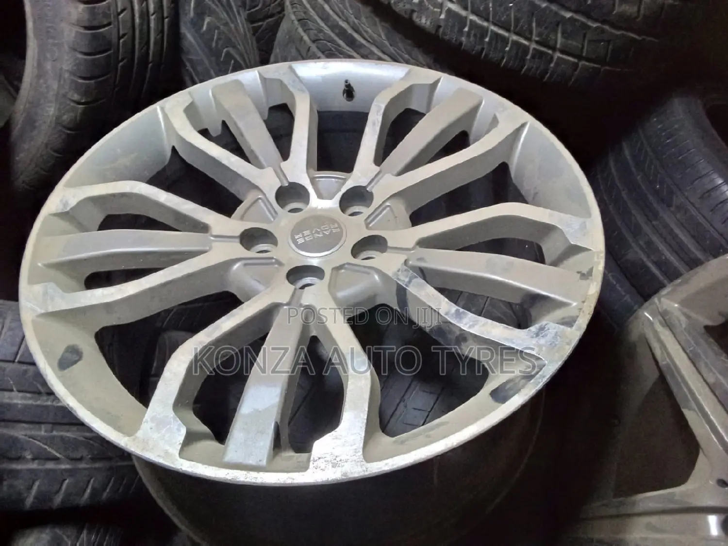 Land Rover Sport Rim Size 20