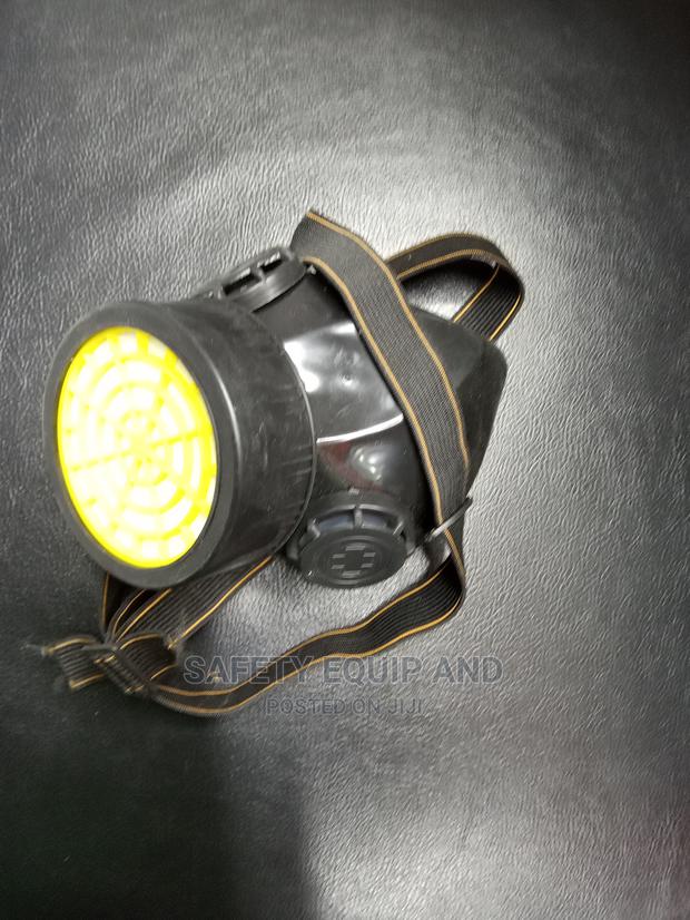 Single Cartridge Gas Mask - thumbnail 2