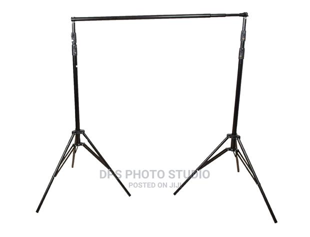 Background Stand - main view