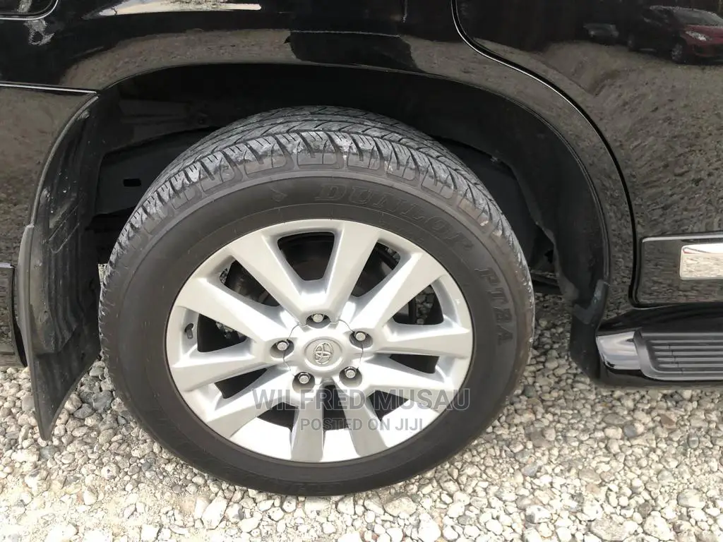 Toyota Land Cruiser 2014 Black