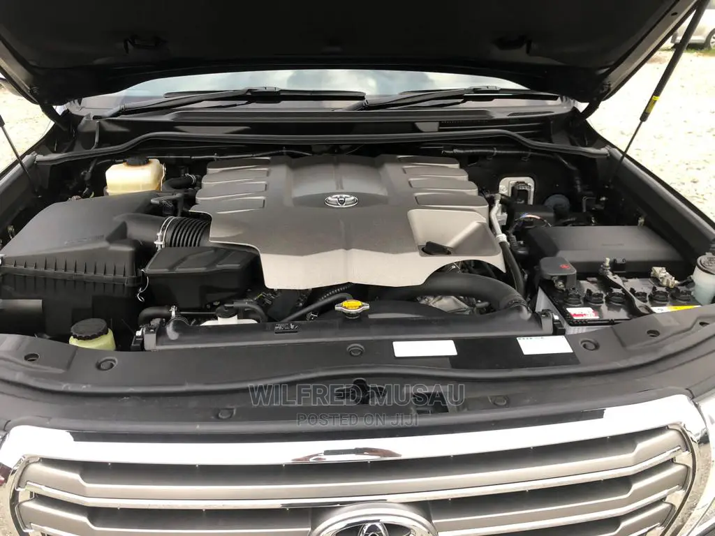 Toyota Land Cruiser 2014 Black
