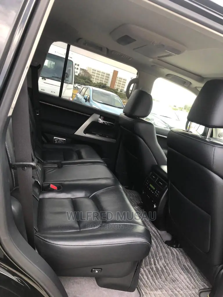 Toyota Land Cruiser 2014 Black