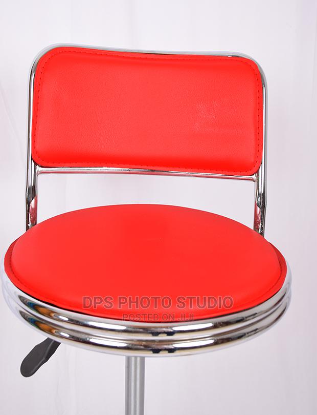 Studio Seat