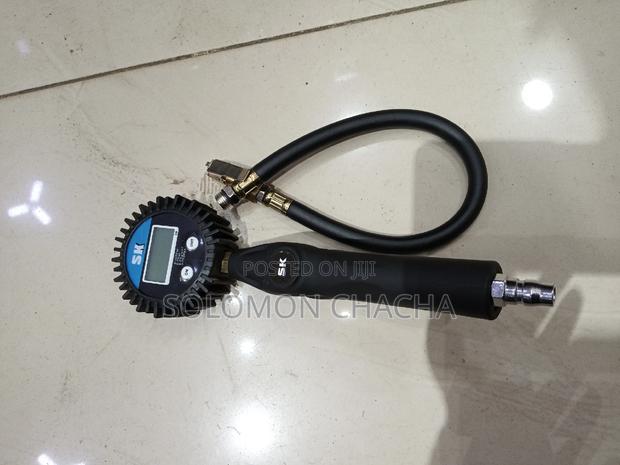 Digital Inflator Gauge - thumbnail 2
