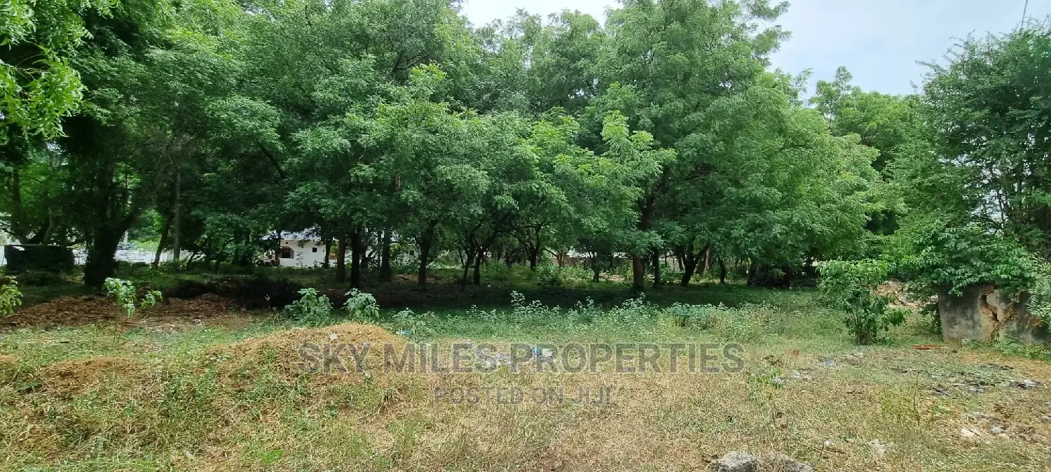 1/4 Plots on Sale in La-Marina Creek Side Mtwapa