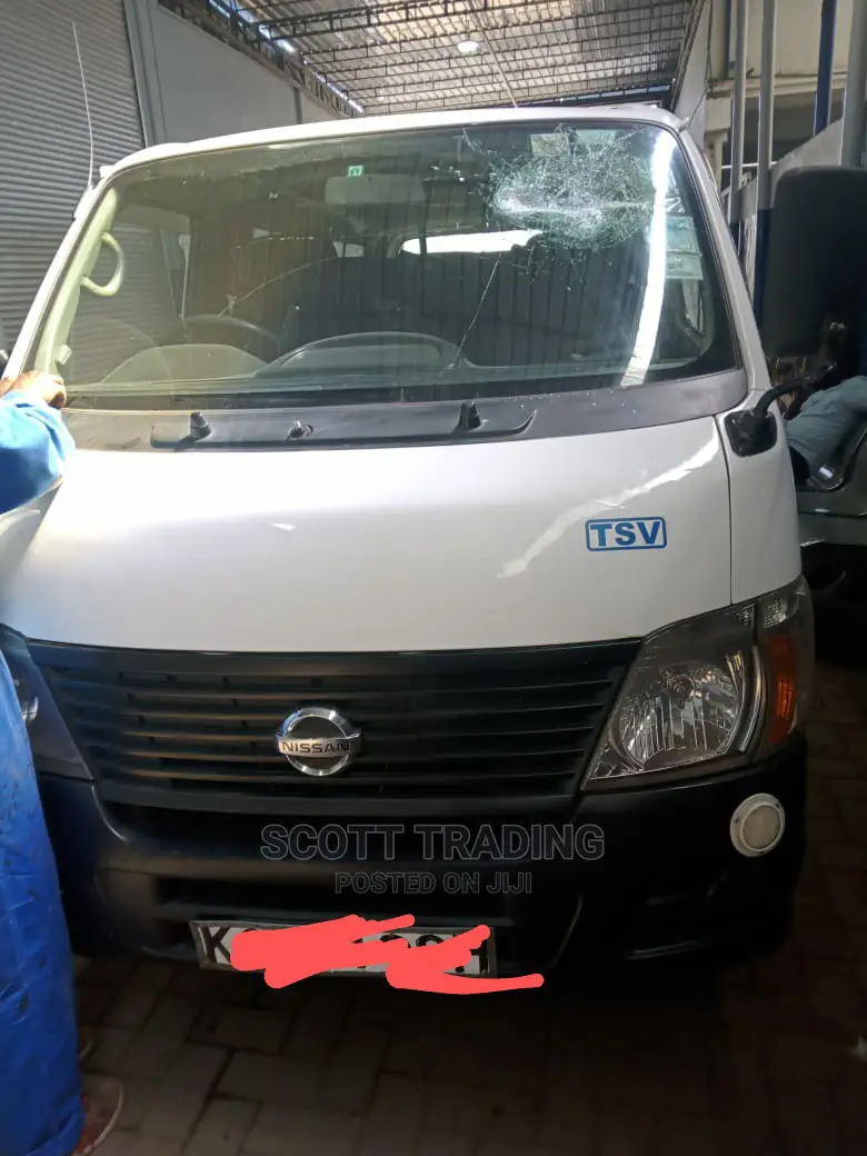 Nissan Caravan E25