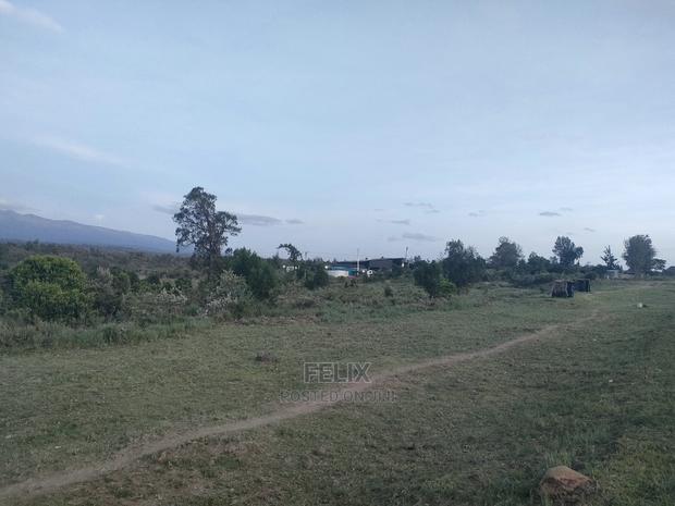 Narumoru/Nanyuki Main Tarmac Quarter Plot - thumbnail 4