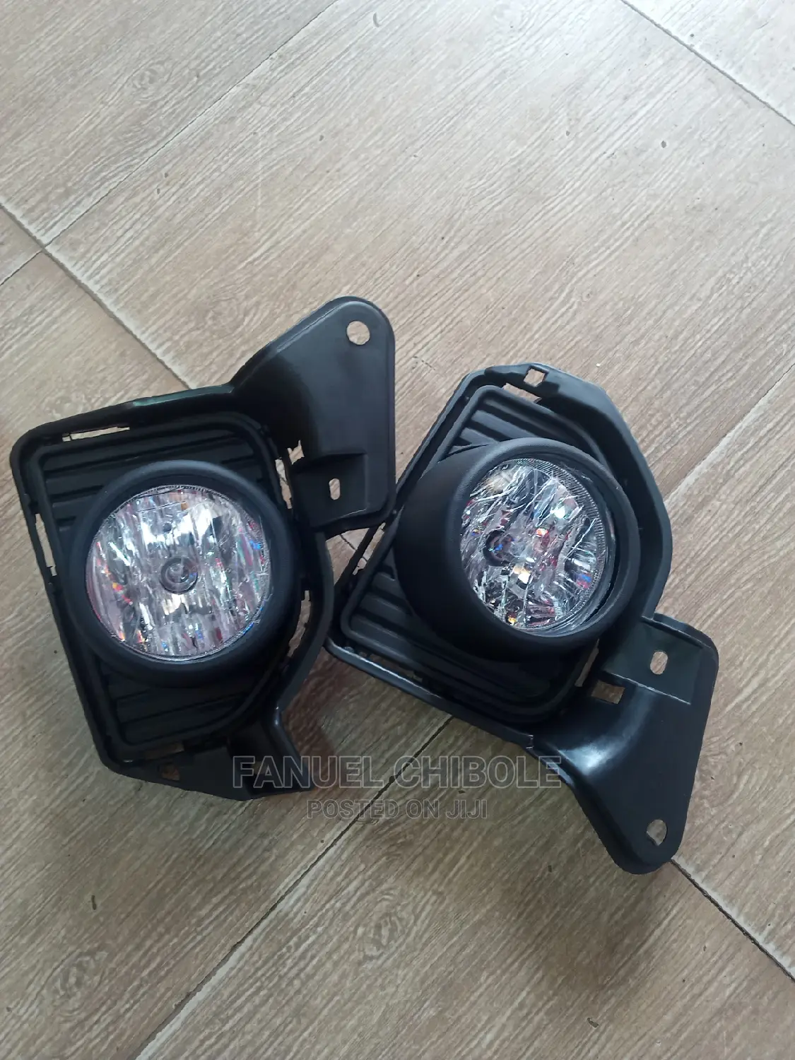 New 7L Foglights With Both Cover Lights.