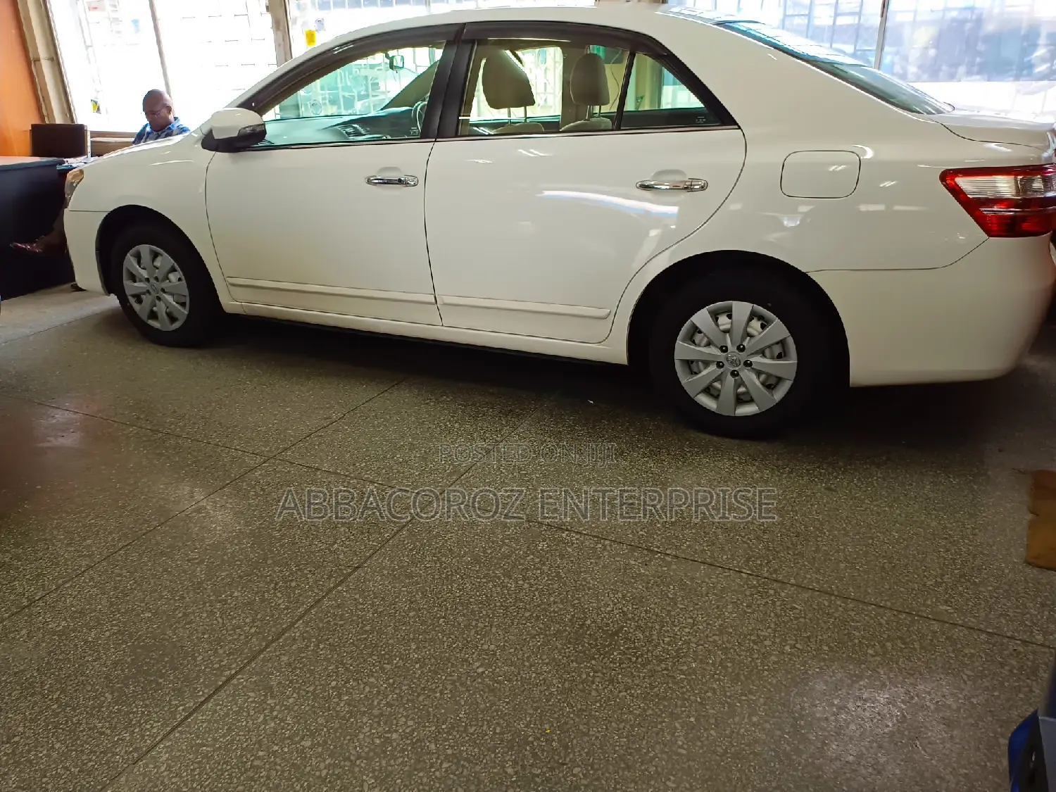 Toyota Premio 2015 1.5 FWD Pearl