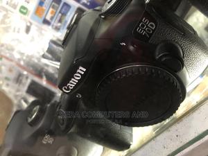 EOS 70D Canon - main view