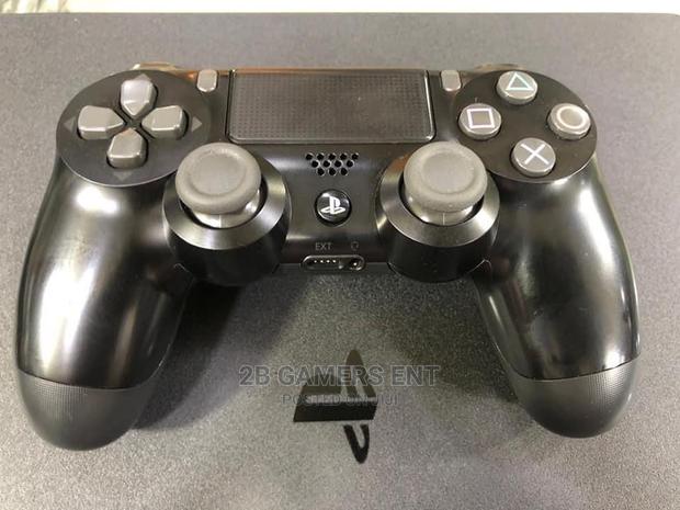 Chipped Slim Ps4, Fiffa22 - thumbnail 6