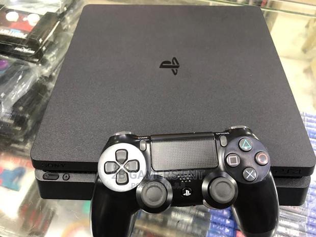 Chipped Slim Ps4, Fiffa22 - thumbnail 5