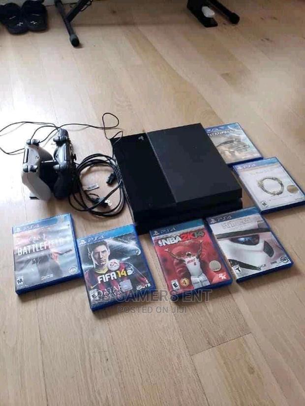 Play Station 4, Original, 1st Version - thumbnail 3