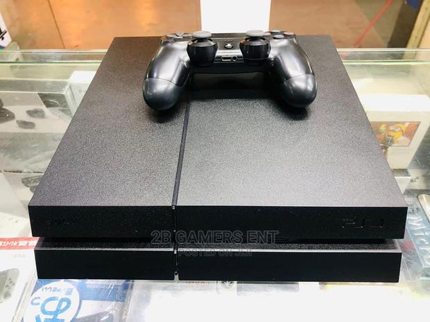 Ps4 500GB Storage, Perfect Condition - thumbnail 4
