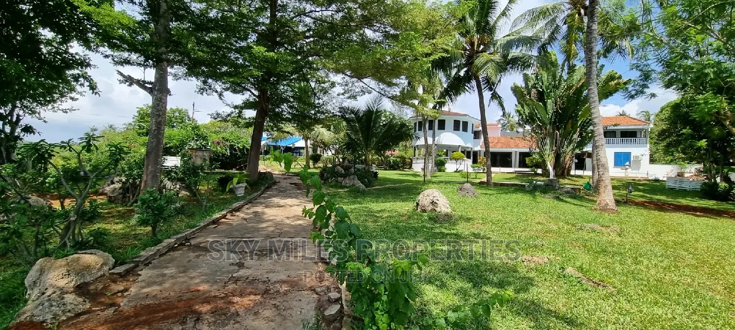 Holiday Villa's Mtwapa Creekside