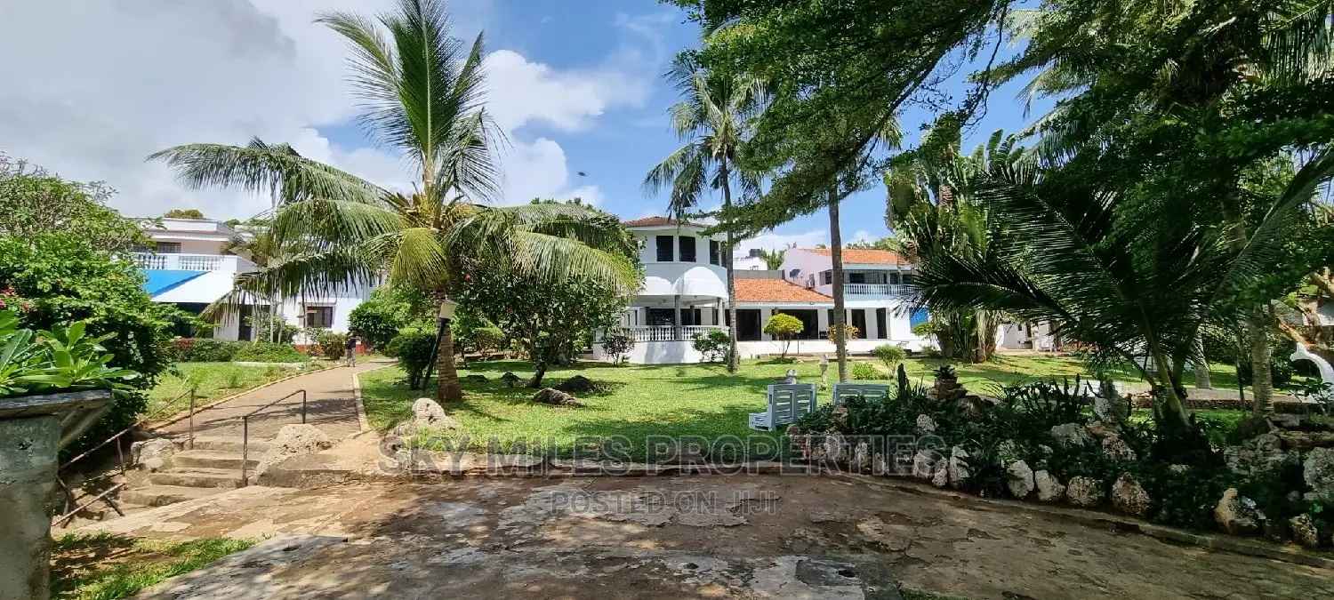 Holiday Villa's Mtwapa Creekside