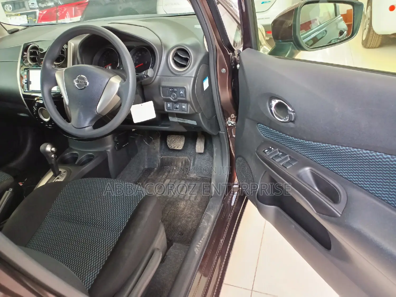 Nissan Note SV Premium 2014 Brown