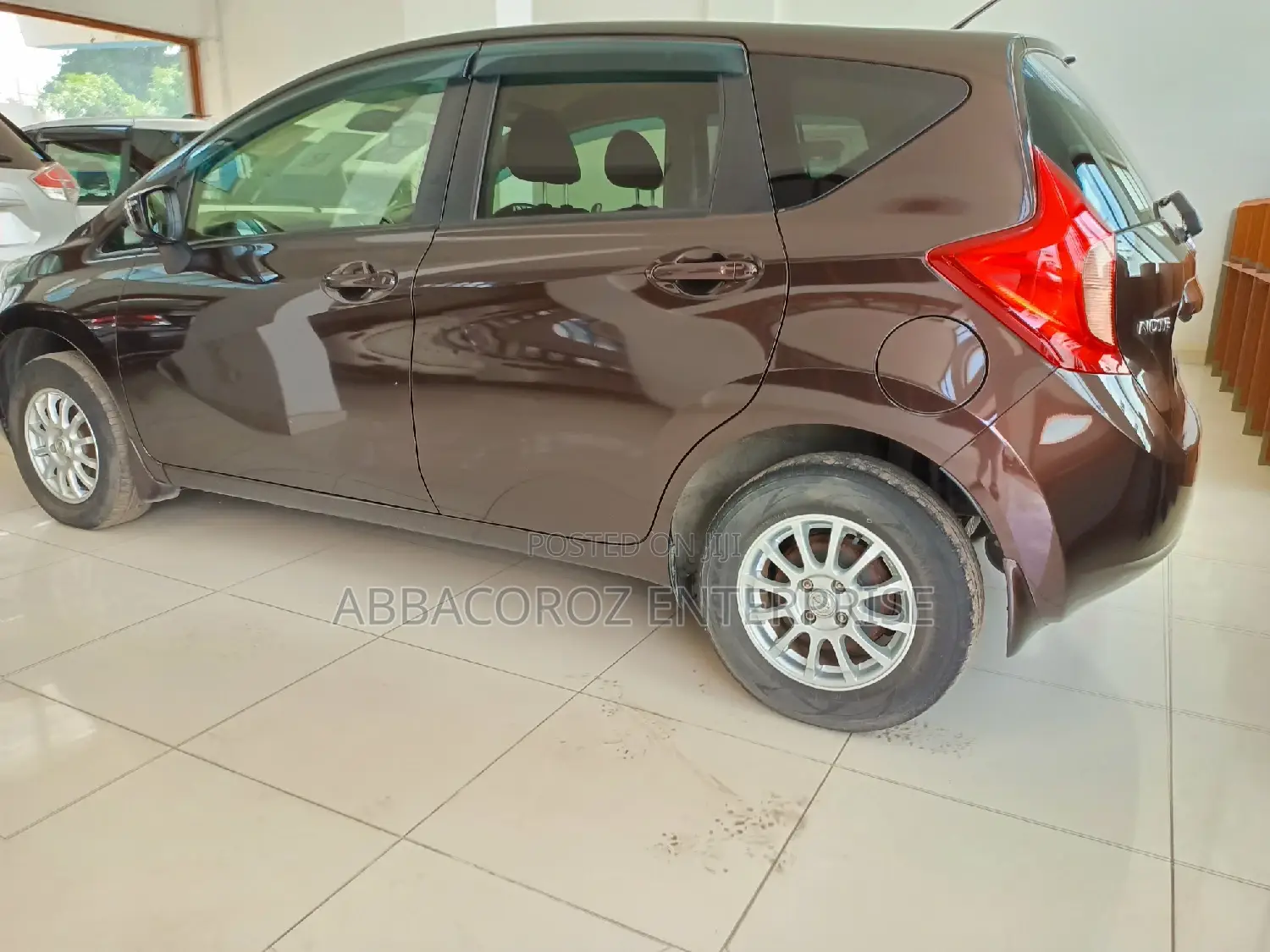 Nissan Note SV Premium 2014 Brown