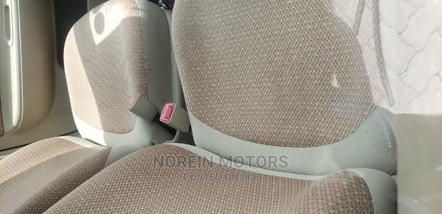 Toyota Sienta 2015 Red - thumbnail 4