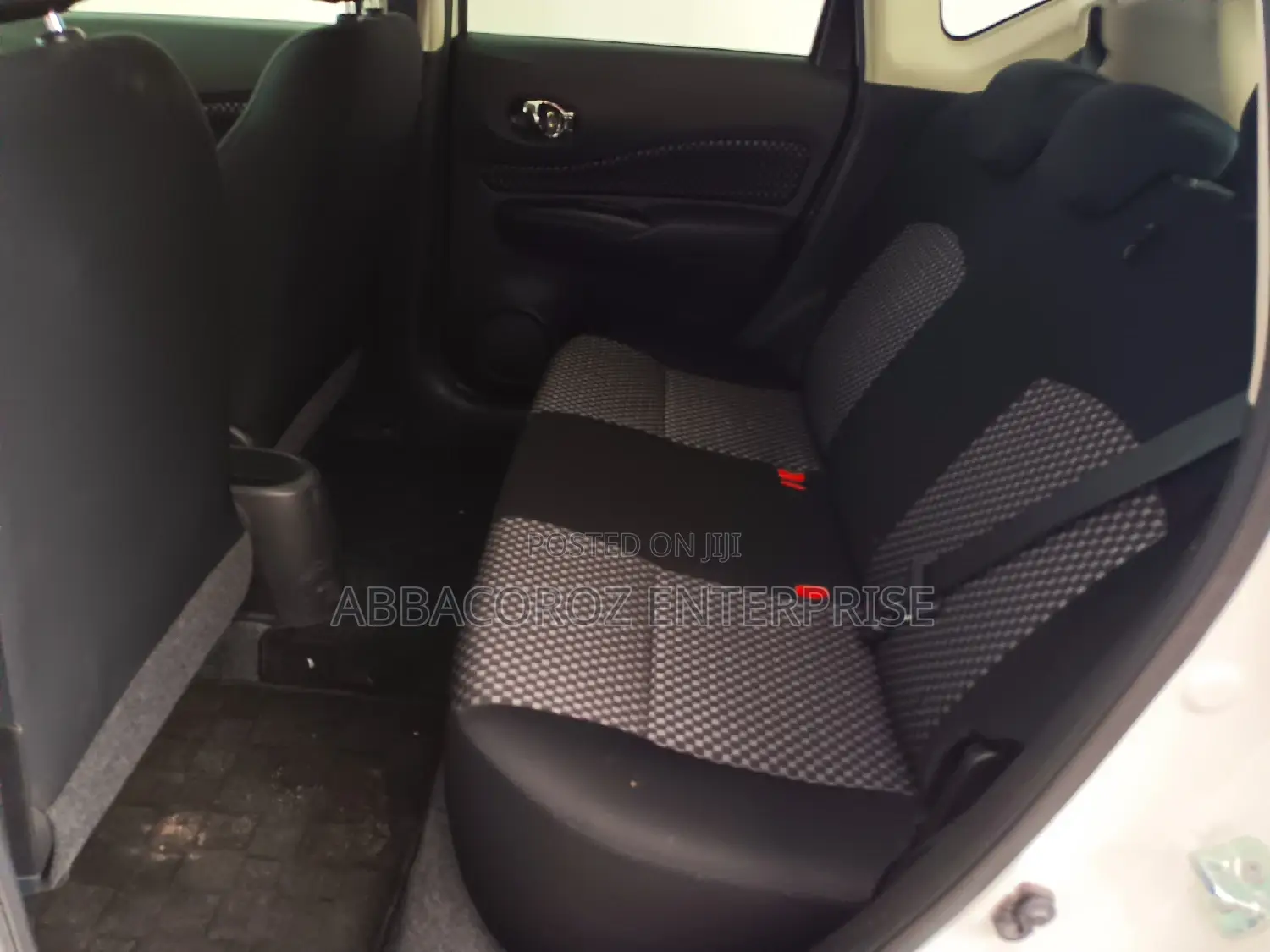 Nissan Note 2014 SV Premium White