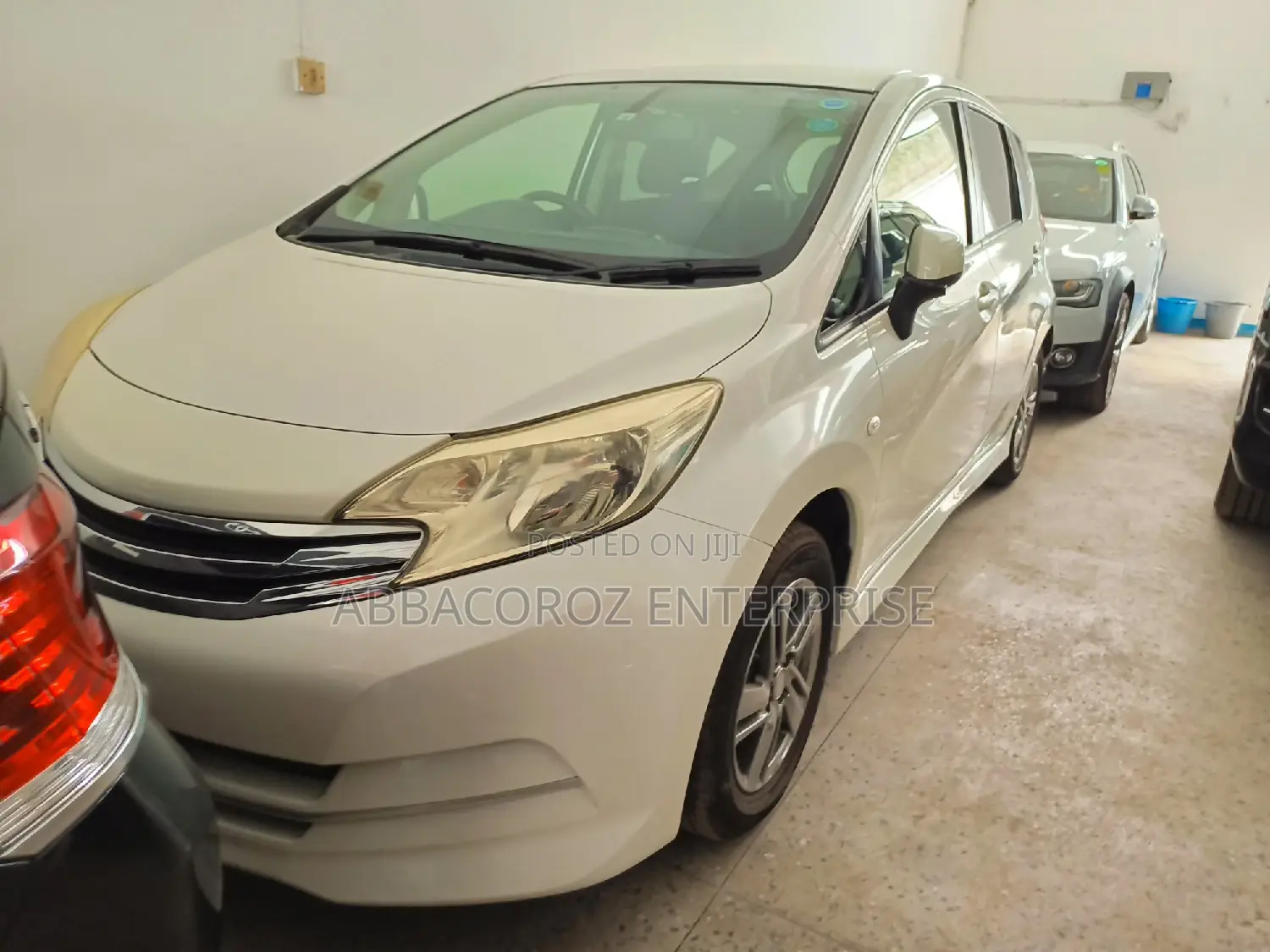 Nissan Note 2014 SV Premium White