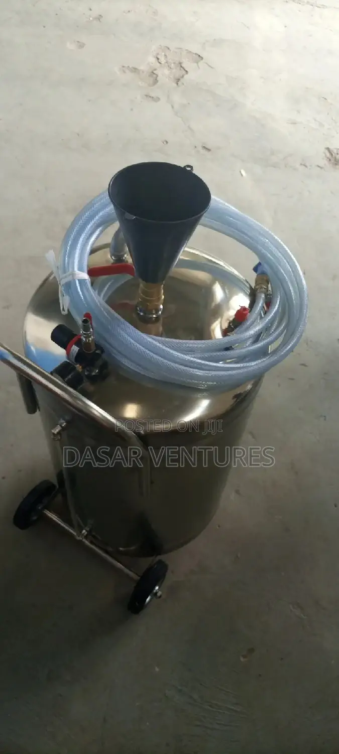 Foam Spraying Machine