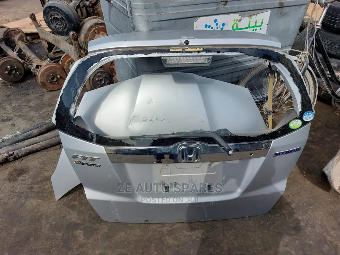 Honda Fit 2010 Boot