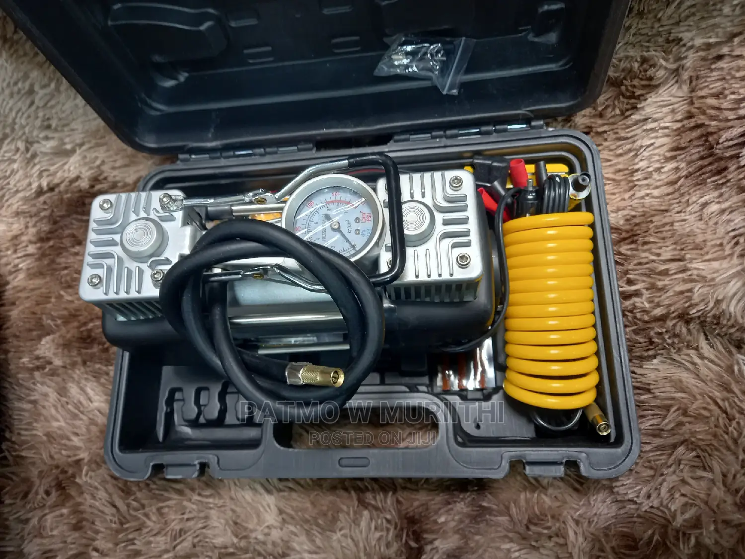 Air Compressor With Repair Puncture Tool