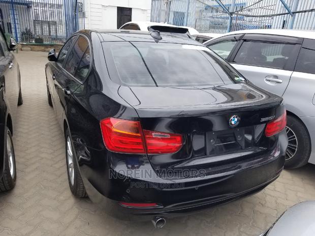 BMW 320i 2014 SV Premium Black - thumbnail 5
