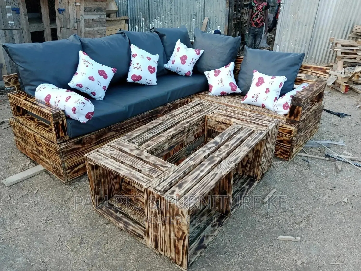 Pallet Sofa