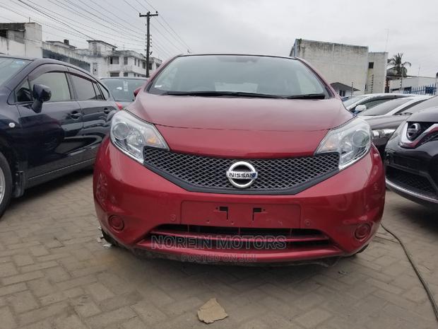 Nissan Note 2014 SV Premium Red