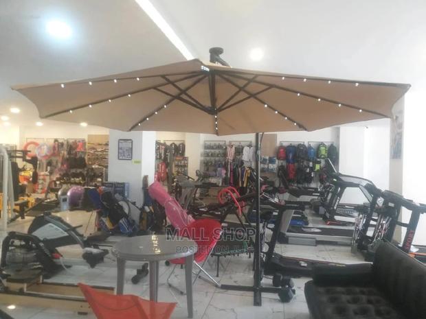 LED Cantilever Parasol - thumbnail 2