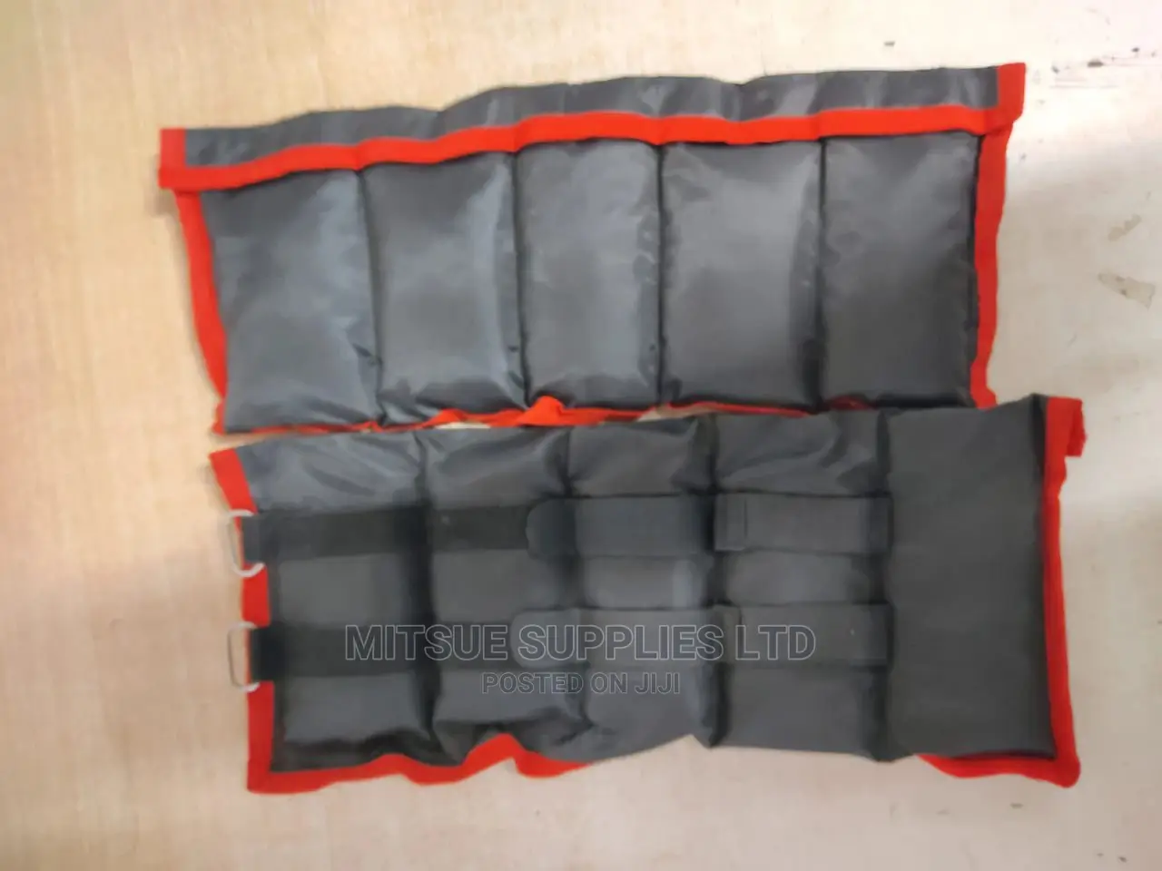 A Pair of Ankle/Wrist Weights 4kg (2x2kg)